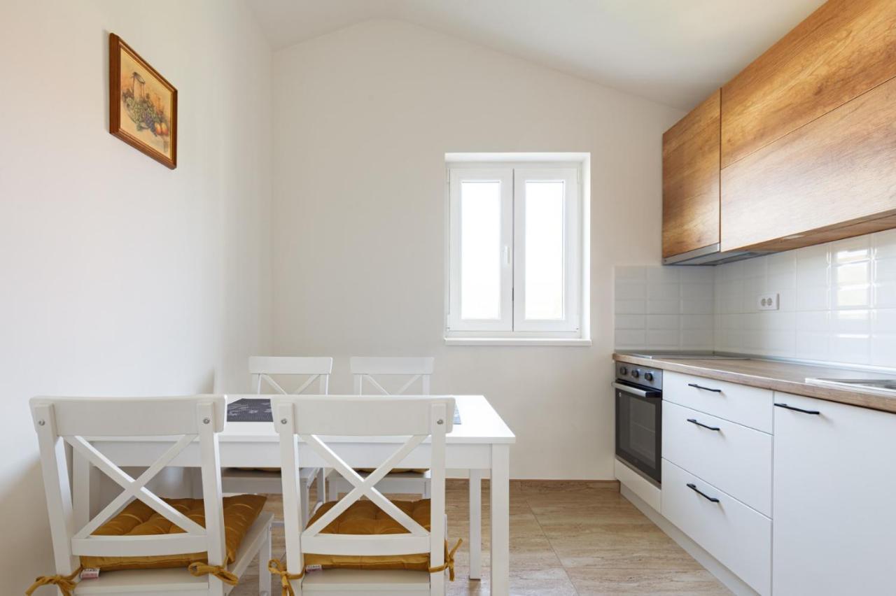 גולובאץ Apartmani Porto מראה חיצוני תמונה