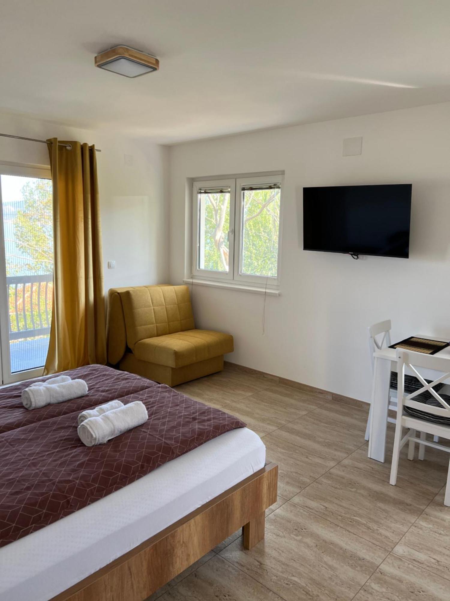 גולובאץ Apartmani Porto מראה חיצוני תמונה